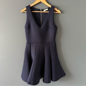 Elegant Navy Blue Sleeveless Dress